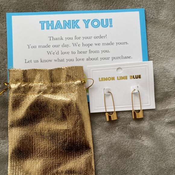 3-in-1 18K Gold Plated Safety pin padlock CZ PAVE Dangle Earrings - Picture 5 of 6